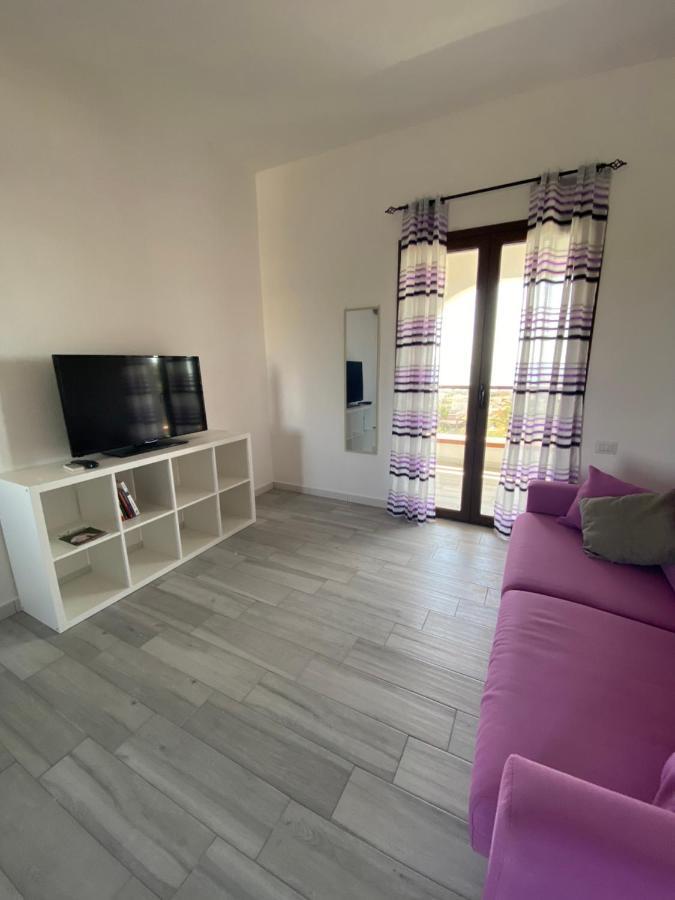 Nora'S Flats Appartement Triscina Buitenkant foto